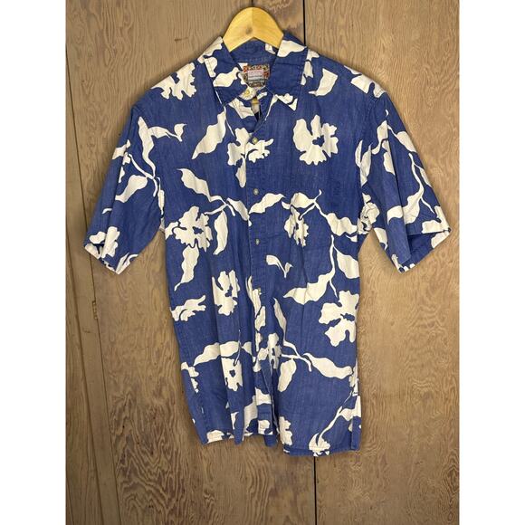 Reyn Spooner Other - Reyn Spooner Blue White Floral Pattern
 Button Down Aloha Shirt Men Size Large